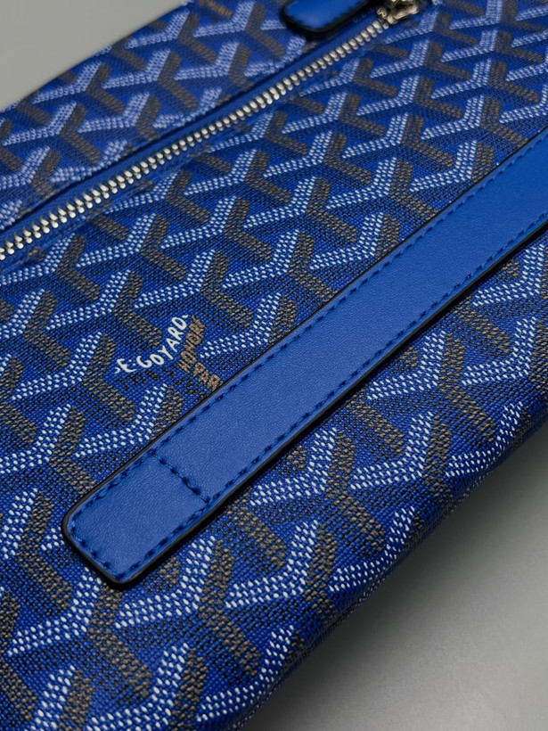 کالکشن کیف و جاکارتی آبی گویارد / Goyard Blue Accessories