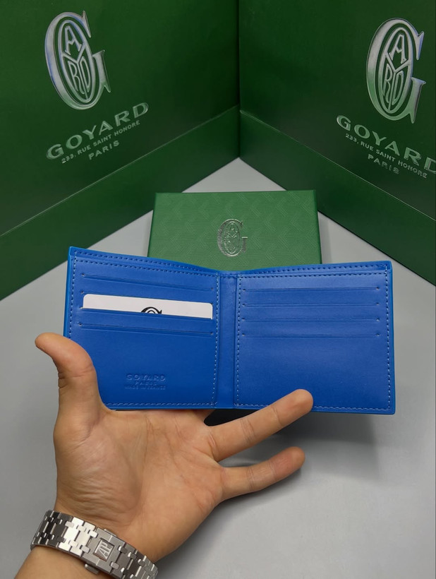 کالکشن کیف و جاکارتی آبی گویارد / Goyard Blue Accessories