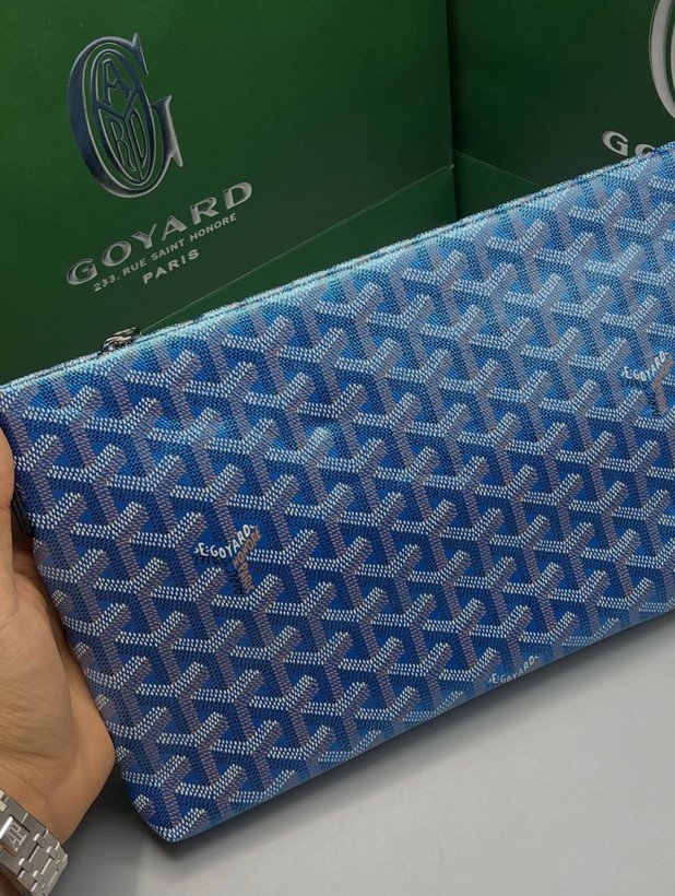 کالکشن کیف و جاکارتی آبی گویارد / Goyard Blue Accessories