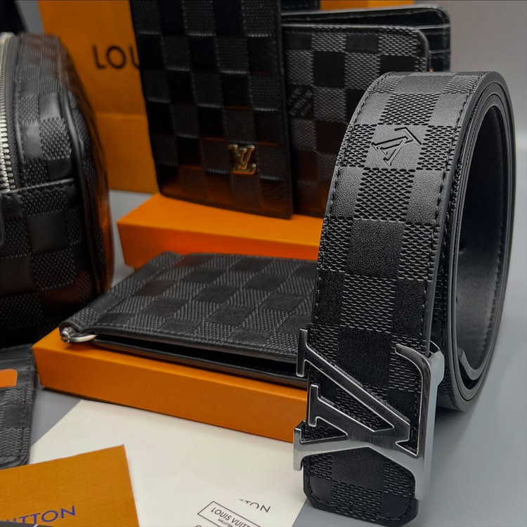 کالکشن اکسسوری لویی ویتون / Louisvittoun Accessories