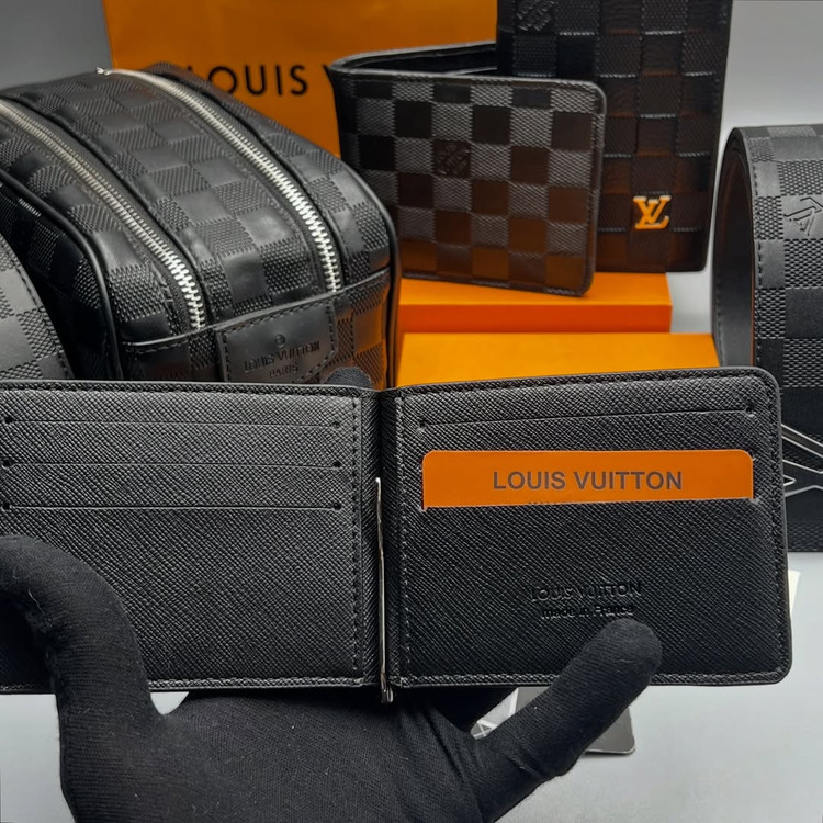 کالکشن اکسسوری لویی ویتون / Louisvittoun Accessories